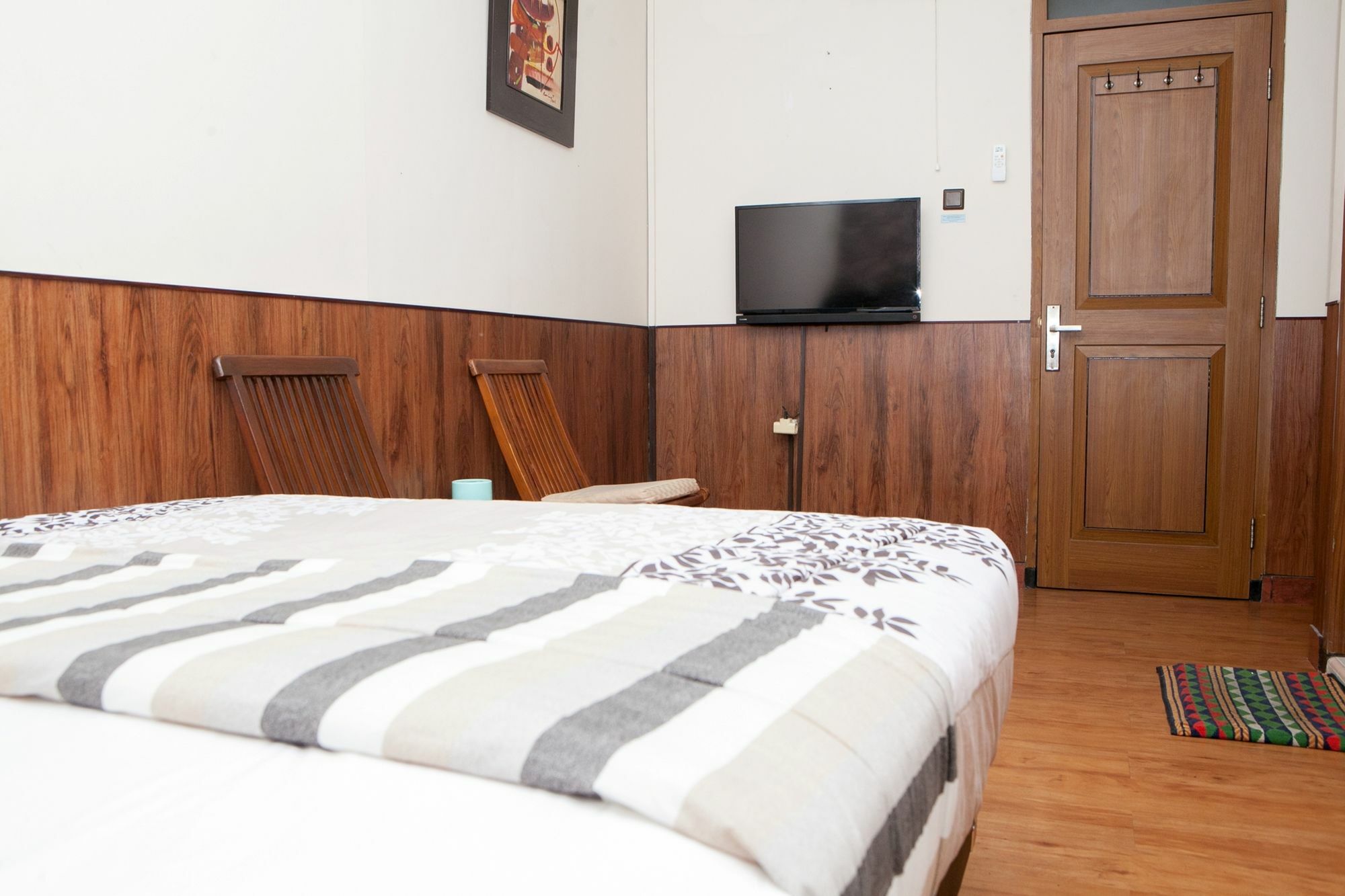 Reddoorz Plus Near Riau Street Bandung Exterior foto